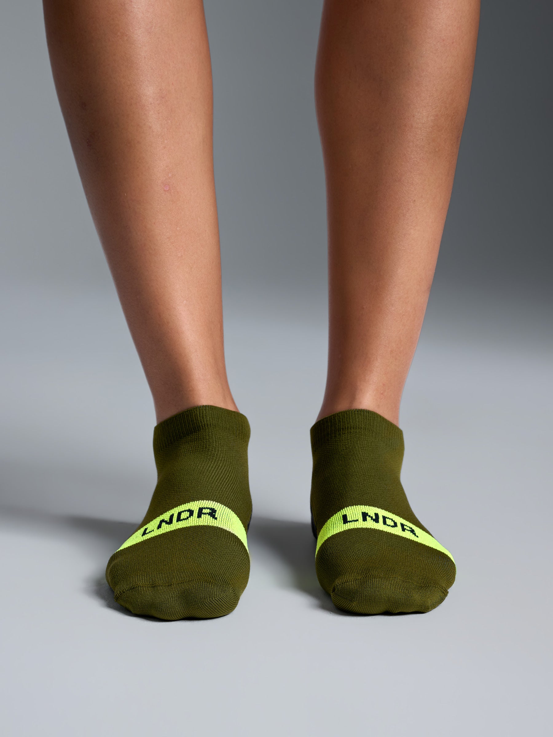HUSTLE Sports Sock Light Olive