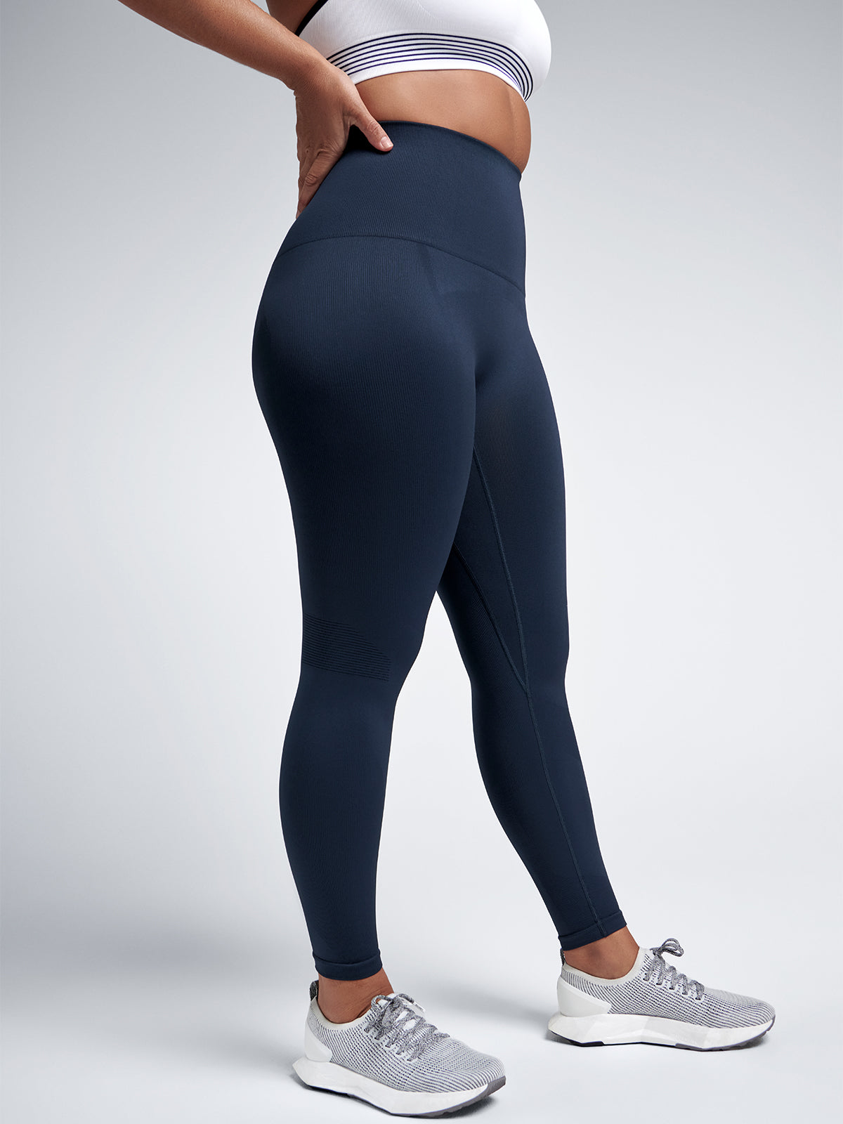 Ankle length gym leggings on sale