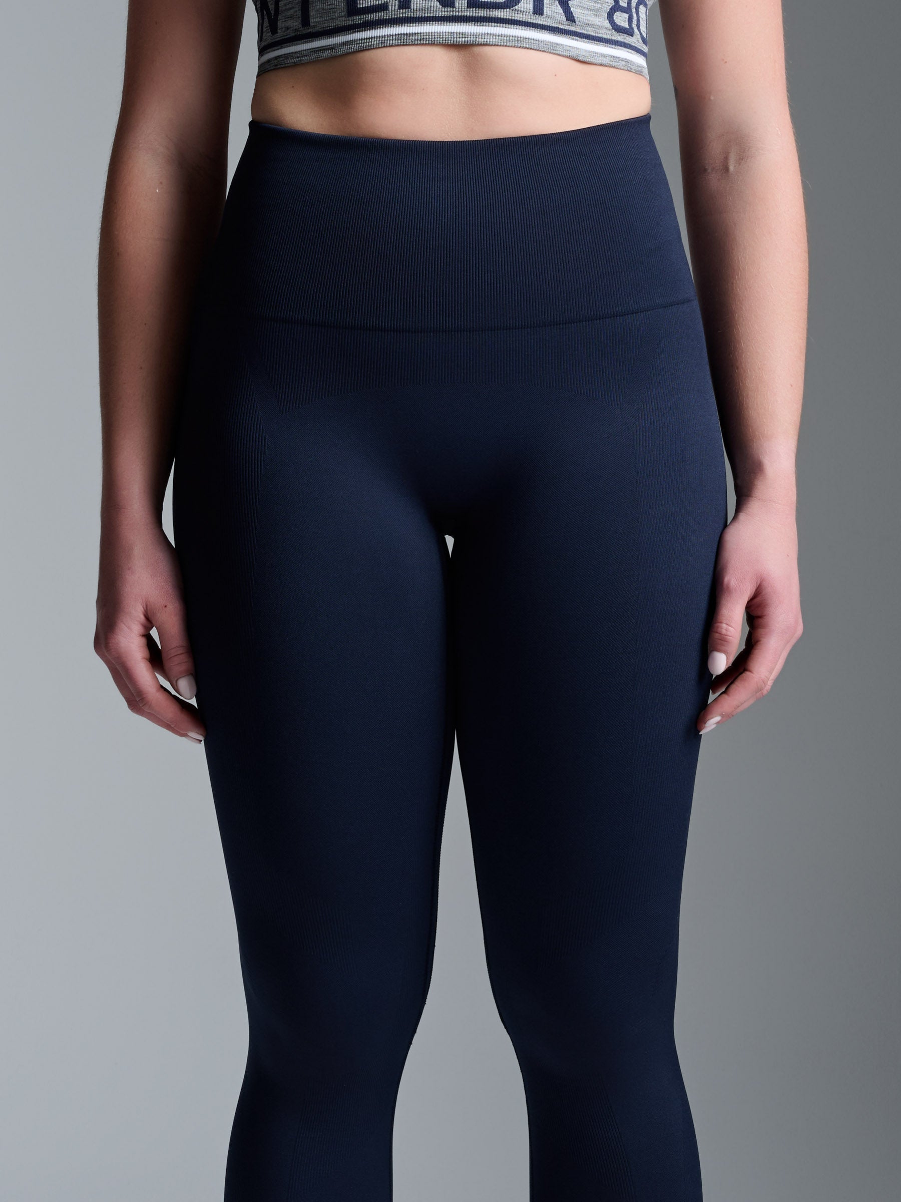 CHISEL 8/8 Legging Navy
