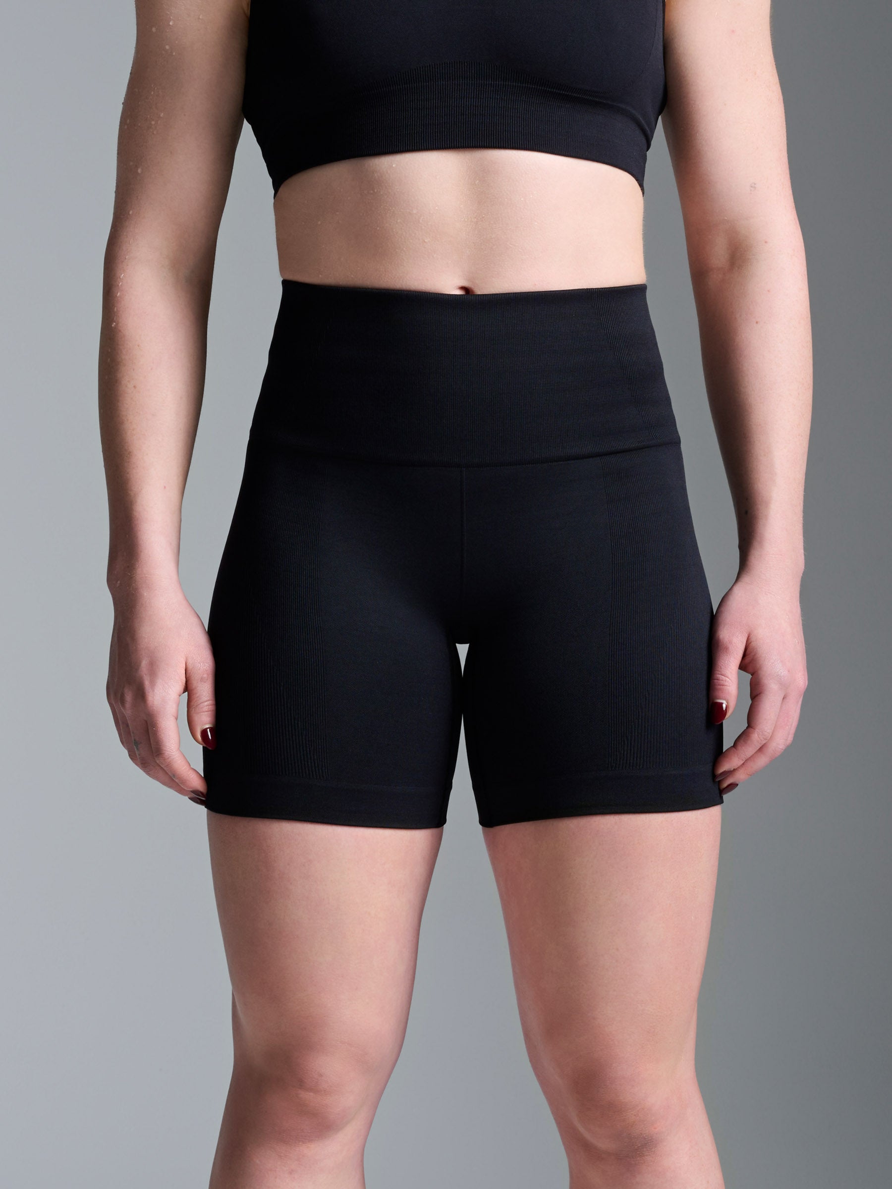 CHISEL 6" Bike Short Black