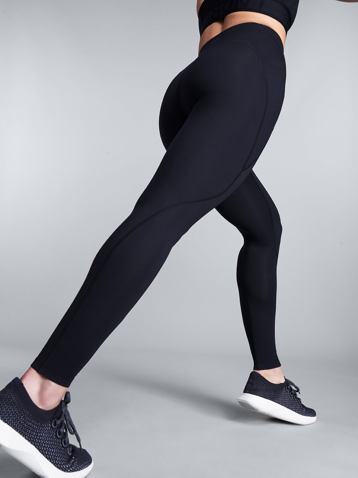Womens lightspeed high waisted full length black leggings 7