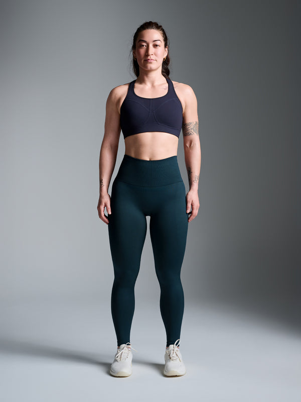 Mariko wears size M-L is 5' 6" - Underband 33in, Bust 36in, Waist 30in, Hips 42in