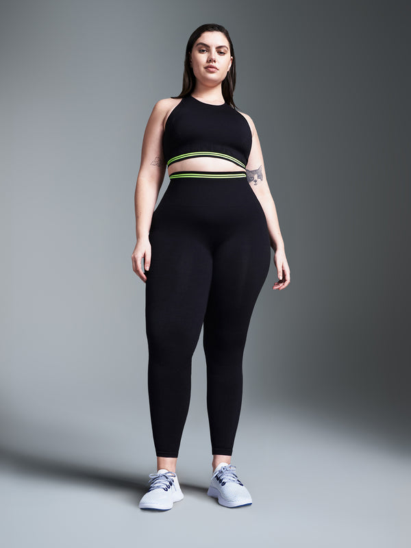 Lucy wears size L-XL is 5' 9" - Underbust 91.5in, Waist 88in, Hips 129.5in, Inseam 33”