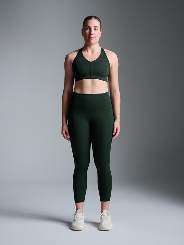 Courteney wears size S is 5' 6" - Underband 30in, Bust 33.5in, Waist 28.5in, Hips 39.5in