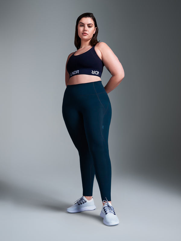 Lucy wears size XL is 5' 9" - Underbust 36in, Waist 34.5in, Hips 51in, Inseam 33”