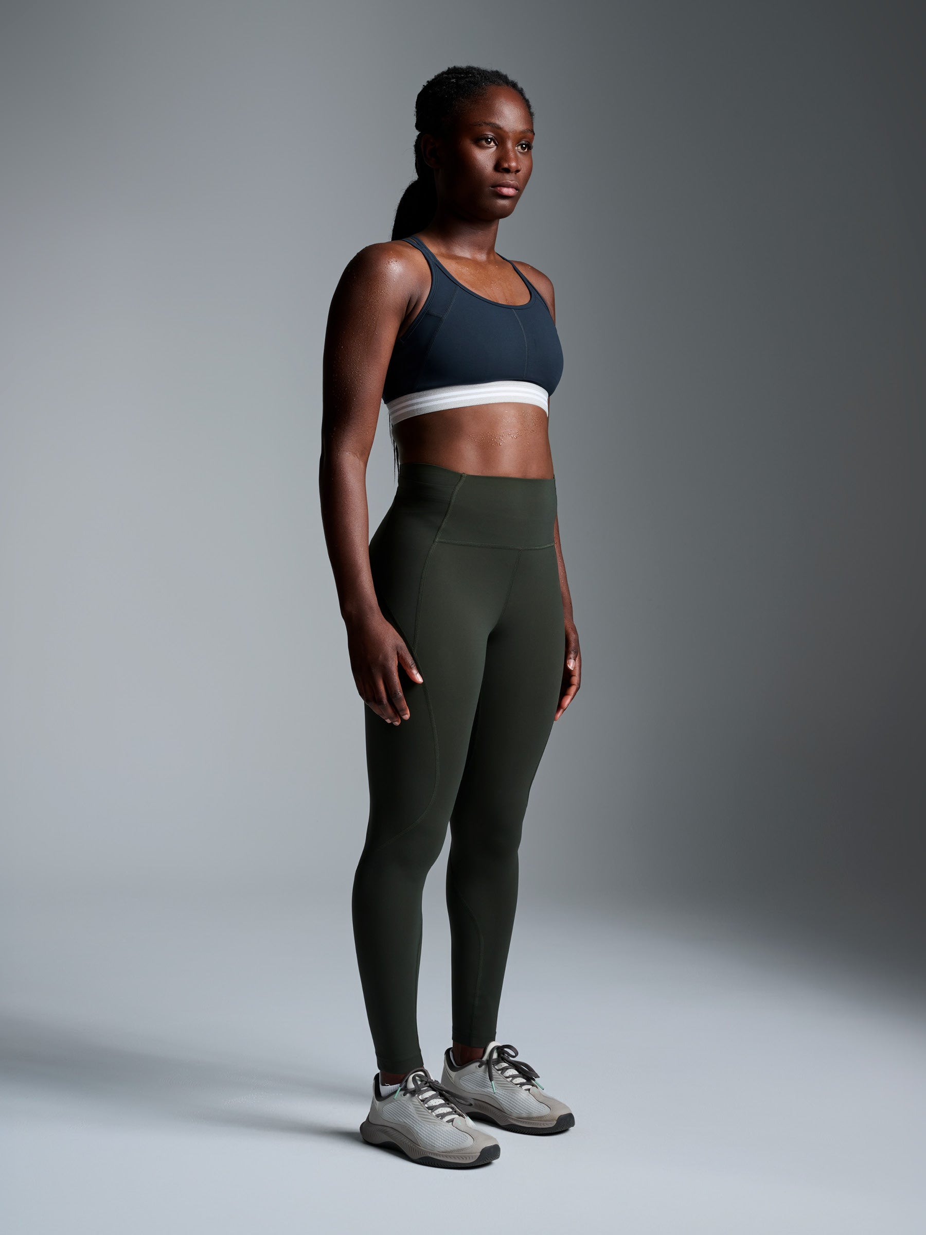 LIMITLESS POCKET 8/8 Legging Olive