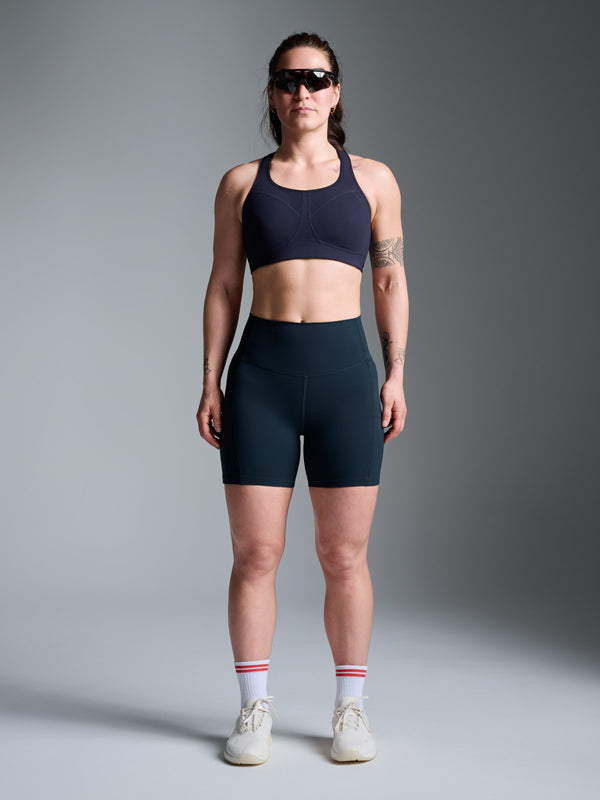 Mariko wears size M is 5' 6" - Underband 33in, Bust 36in, Waist 30in, Hips 42in