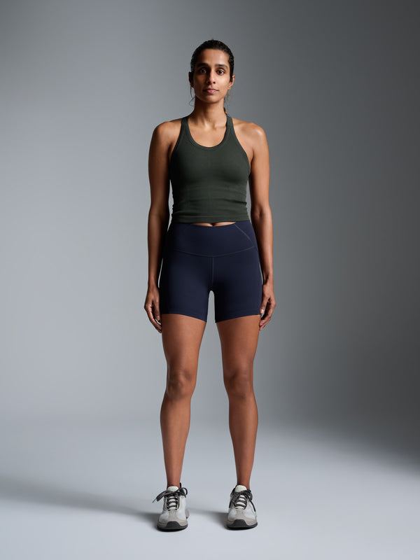 Lakshmi wears size XS is 5' 4" - Underband 28in, Bust 31in, Waist 26.5in, Hips 37in