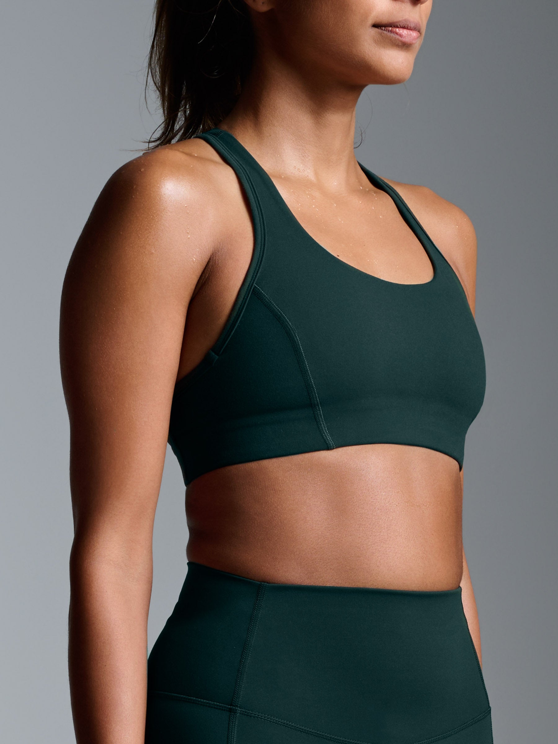 FATAL ATTRACTION Sports Bra Dark Green
