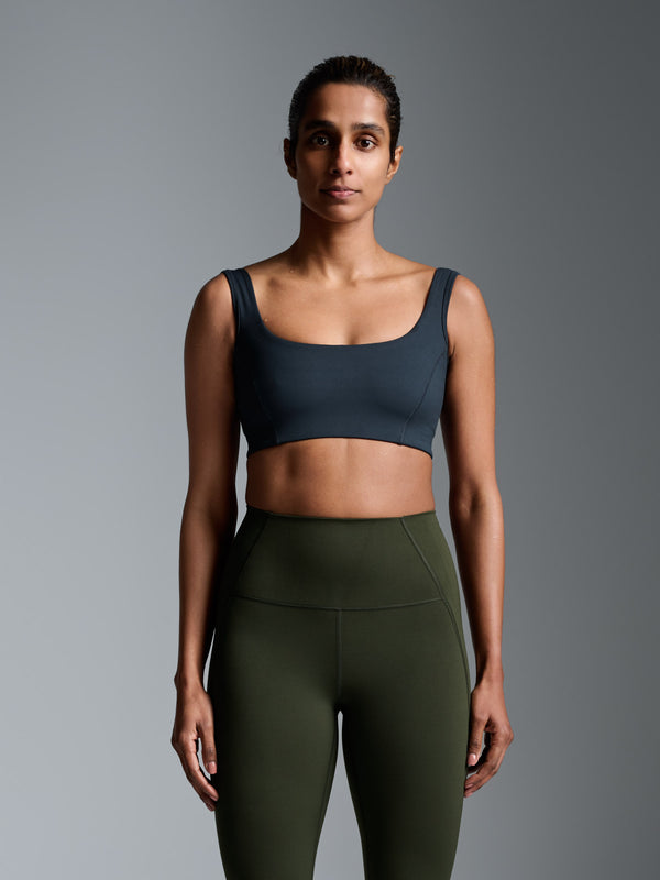 Lakshmi wears size XS is 5' 4" - Underband 28in, Bust 31in, Waist 26.5in, Hips 37in