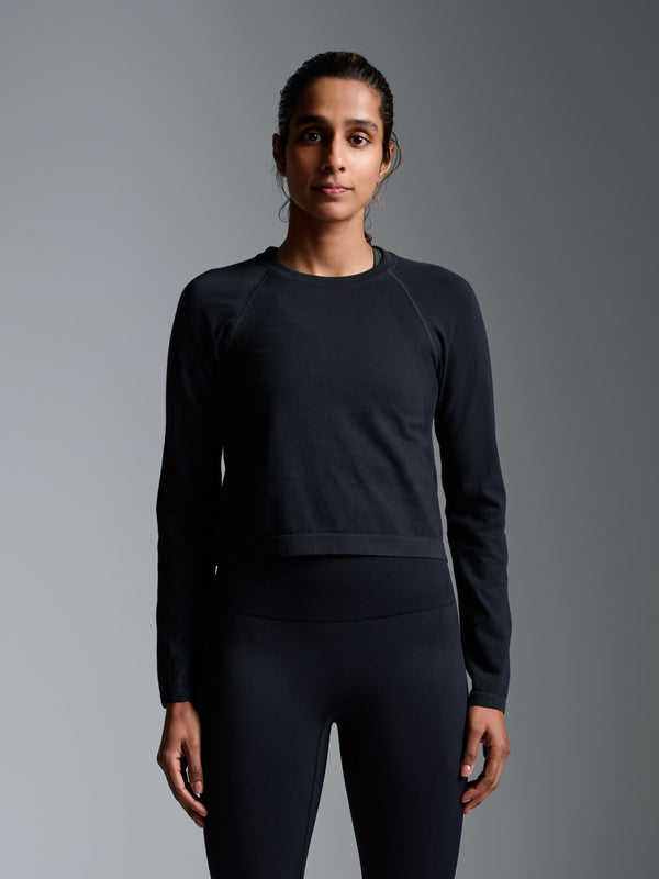 Lakshmi wears size XS-S is 5' 4" - Underband 28in, Bust 31in, Waist 26.5in, Hips 37in
