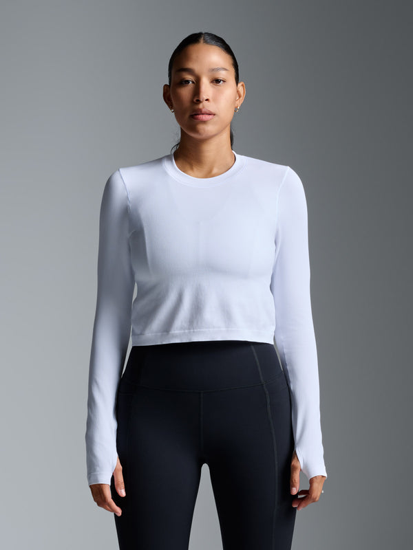 Ally wears size M-L is 5' 8" - Underband 30.5in, Bust 37in, Waist 30in, Hips 39in