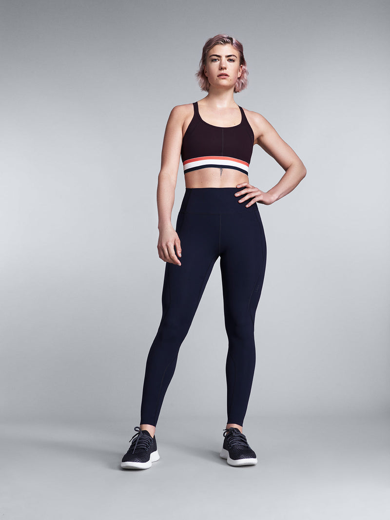 Size_S / Measurements_Hannah is 5' 7.5" - Waist 72cm (28.5"), Hips 101cm (40")