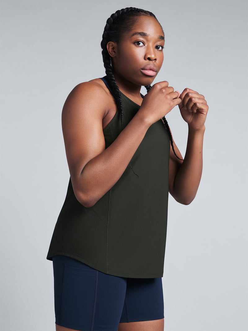 Size_M / Measurements_Patricia is 5'9" - Waist 80cm (31.5"), Hips 109cm (43")
